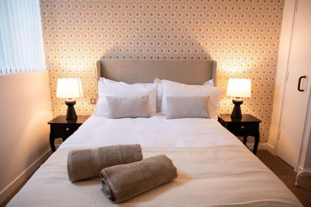 2 Bed Apt In Leeds City Centre Buitenkant foto